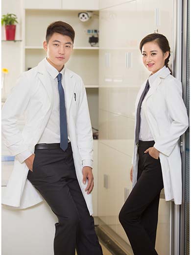 白大褂醫(yī)生服長(zhǎng)袖實(shí)驗(yàn)服短袖醫(yī)師夏冬修身醫(yī)院工作服